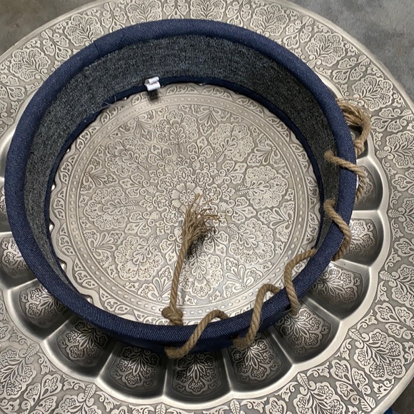 Cat Toy- Scratching toy & scratch not spray